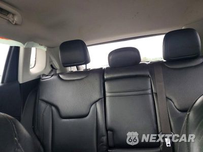 Zdjęcie 10 z 13 samochodu: 2019 JEEP COMPASS LIMITED VIN:3C4NJDCB0KT755064 - miniatura