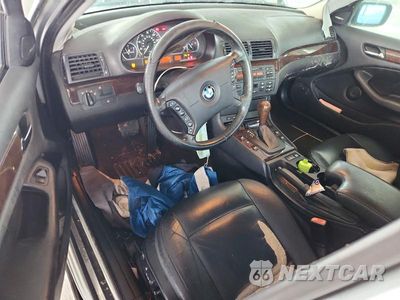 Zdjęcie 8 z 12 samochodu: 2004 BMW 330 XI VIN:WBAEW534X4PN33466 - miniatura