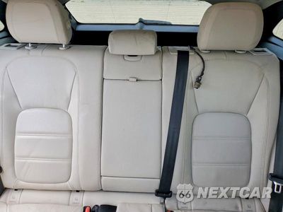 Zdjęcie 10 z 14 samochodu: 2018 JAGUAR F-PACE PRESTIGE VIN:SADCK2FX0JA202294 - miniatura