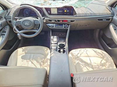 Zdjęcie 8 z 12 samochodu: 2020 HYUNDAI SONATA LIMITED VIN:5NPEH4J21LH010470 - miniatura