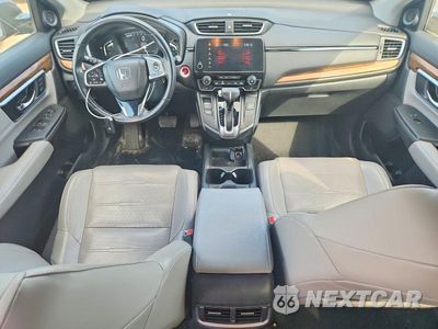 Zdjęcie 8 z 12 samochodu: 2017 HONDA CR-V TOURING VIN:2HKRW1H91HH503369 - miniatura