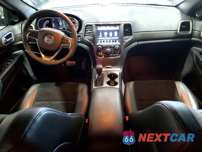 Zdjęcie 8 z 14 samochodu: 2018 JEEP GRAND CHEROKEE LAREDO VIN:1C4RJFAGXJC155187 - miniatura