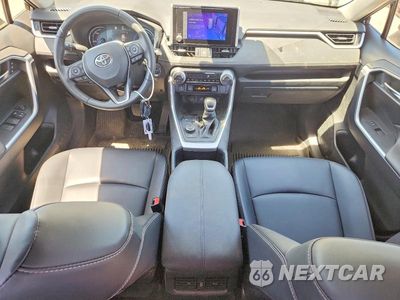 Zdjęcie 8 z 12 samochodu: 2024 TOYOTA RAV4 XLE PREMIUM VIN:JTMB6RFV4RD147488 - miniatura