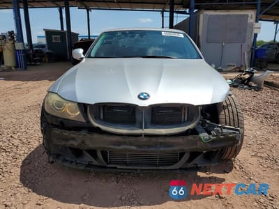 Piąte zdjęcie samochodu w środku: 2011 BMW 335 I VIN:WBAPM5G51BNM68761 - miniatura