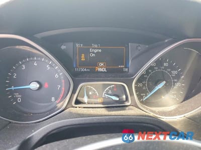 Zdjęcie 9 z 12 samochodu: 2016 FORD FOCUS SE VIN:1FADP3K21GL276294 - miniatura