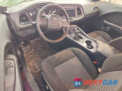 Zdjęcie 8 z 12 samochodu: 2020 DODGE CHALLENGER SXT VIN:2C3CDZAG7LH235887 - miniatura