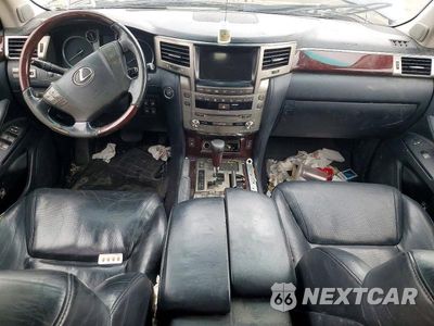 Zdjęcie 8 z 13 samochodu: 2015 LEXUS LX 570 VIN:JTJHY7AX5F4172135 - miniatura