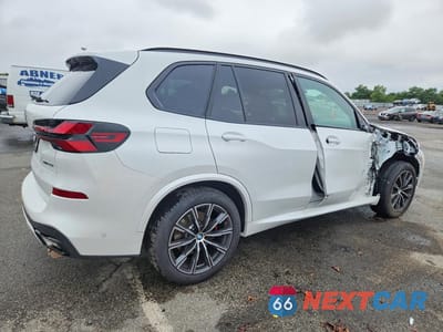 Trzecie zdjęcie samochodu z tyłu: 2026 BMW X5 XDRIVE40I VIN:5UX23EU04T9307502 - miniatura