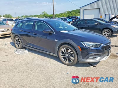 Czwarte zdjęcie samochodu z boku: 2018 BUICK REGAL TOURX ESSENCE VIN:W04GV8SX1J1173573 - miniatura
