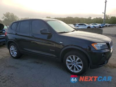 Czwarte zdjęcie samochodu z boku: 2013 BMW X3 XDRIVE28I VIN:5UXWX9C57D0A19234 - miniatura
