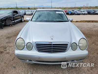 Piąte zdjęcie samochodu w środku: 2000 MERCEDES-BENZ E 430 VIN:WDBJF83J6YX034323 - miniatura