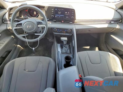 Zdjęcie 8 z 12 samochodu: 2022 HYUNDAI ELANTRA SEL VIN:KMHLM4AGXNU362109 - miniatura