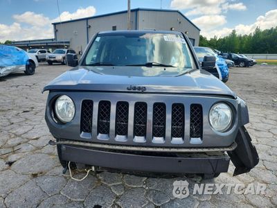 Piąte zdjęcie samochodu w środku: 2015 JEEP PATRIOT SPORT VIN:1C4NJPBA7FD349692 - miniatura