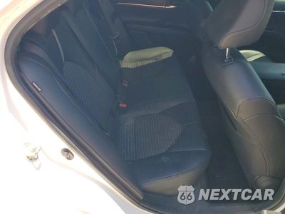 Zdjęcie 10 z 12 samochodu: 2018 TOYOTA CAMRY SE VIN:4T1B11HK4JU564581 - miniatura