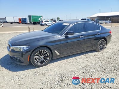 2017 BMW 530 XI WBAJA7C38HG906929 - główne zdjęcie licytacji z USA - miniatura
