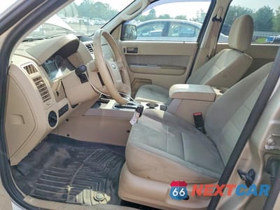 Zdjęcie 7 z 13 samochodu: 2011 FORD ESCAPE XLT VIN:1FMCU9DG0BKA41275 - miniatura