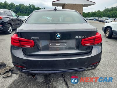 Zdjęcie 6 z 12 samochodu: 2017 BMW 330 XI VIN:WBA8D9C38HA011526 - miniatura