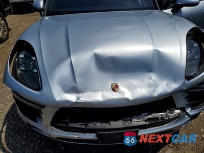 Zdjęcie 12 z 13 samochodu: 2018 PORSCHE MACAN S VIN:WP1AB2A54JLB35503 - miniatura