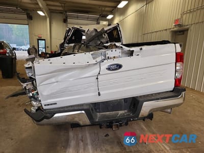 Zdjęcie 6 z 12 samochodu: 2022 FORD F250 SUPER DUTY VIN:1FT7W2B67NEE41676 - miniatura