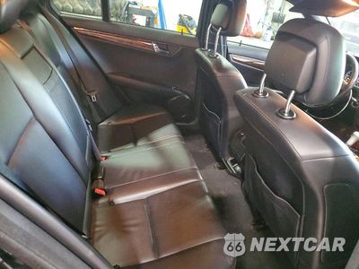 Zdjęcie 10 z 12 samochodu: 2011 MERCEDES-BENZ C 300 4MATIC VIN:WDDGF8BB6BR185962 - miniatura