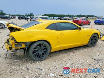 Trzecie zdjęcie samochodu z tyłu: 2013 CHEVROLET CAMARO LT VIN:2G1FC1E38D9157032 - miniatura
