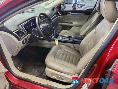 Zdjęcie 7 z 12 samochodu: 2017 FORD FUSION SE VIN:3FA6P0H94HR226522 - miniatura