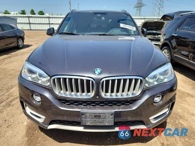 Piąte zdjęcie samochodu w środku: 2017 BMW X5 XDRIVE35I VIN:5UXKR0C3XH0V77052 - miniatura