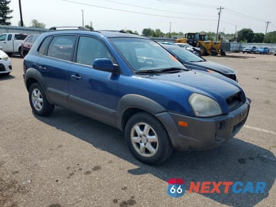 Czwarte zdjęcie samochodu z boku: 2005 HYUNDAI TUCSON GLS VIN:KM8JN72D15U131822 - miniatura