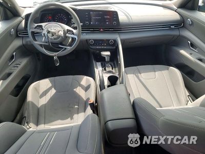 Zdjęcie 8 z 12 samochodu: 2021 HYUNDAI ELANTRA SEL VIN:5NPLM4AG6MH035445 - miniatura