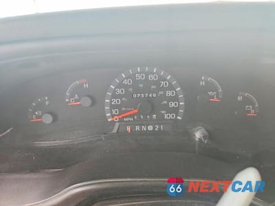 Zdjęcie 8 z 10 samochodu: 2002 FORD ECONOLINE E450 SUPER DUTY CUTAWAY VAN VIN:1FDXE45S92HB31039 - miniatura