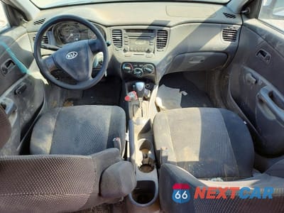 Zdjęcie 8 z 12 samochodu: 2008 KIA RIO BASE/LX/SX VIN:KNADE123286375314 - miniatura