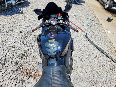 Zdjęcie 6 z 9 samochodu: 2020 YAMAHA YZFR1 VIN:JYARN66E0LA000752 - miniatura