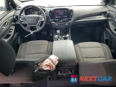 Zdjęcie 8 z 13 samochodu: 2023 CHEVROLET TRAVERSE LT VIN:1GNERGKWXPJ317091 - miniatura