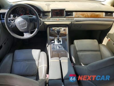 Zdjęcie 8 z 13 samochodu: 2007 AUDI S8 QUATTRO VIN:WAUPN44E37N016877 - miniatura