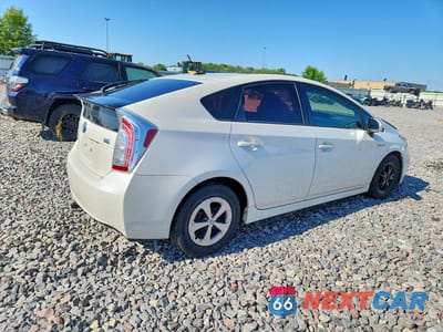 Trzecie zdjęcie samochodu z tyłu: 2014 TOYOTA PRIUS ONE VIN:JTDKN3DU1E0394169 - miniatura
