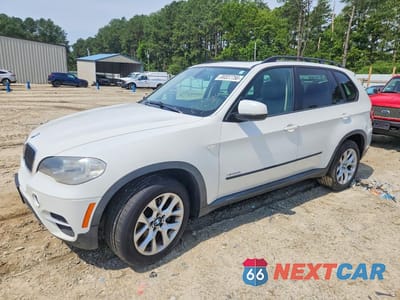 2012 BMW X5 XDRIVE35I 5UXZV4C55CL757310 - główne zdjęcie licytacji z USA - miniatura