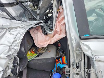 Zdjęcie 10 z 12 samochodu: 2021 CHEVROLET EQUINOX LS VIN:3GNAXHEVXMS154109 - miniatura