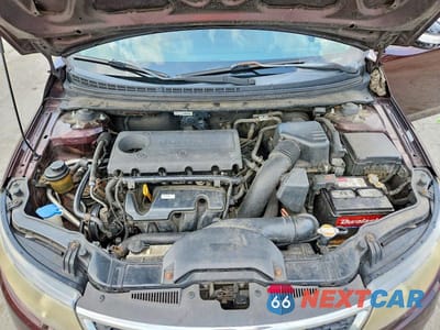 Zdjęcie 11 z 12 samochodu: 2010 KIA FORTE EX VIN:KNAFU4A20A5128858 - miniatura