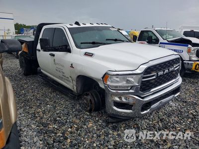 Czwarte zdjęcie samochodu z boku: 2022 RAM 3500 VIN:3C7WRTCL3NG304999 - miniatura