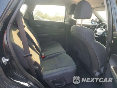 Zdjęcie 11 z 13 samochodu: 2019 KIA SORENTO L VIN:5XYPG4A31KG530906 - miniatura
