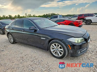 Czwarte zdjęcie samochodu z boku: 2016 BMW 528 I VIN:WBA5A5C58GG353818 - miniatura