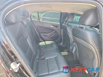 Zdjęcie 11 z 13 samochodu: 2015 MERCEDES-BENZ GLA 250 VIN:WDCTG4EB2FJ128473 - miniatura