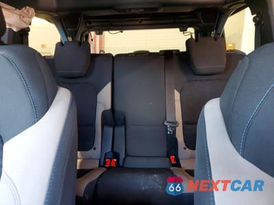 Zdjęcie 10 z 14 samochodu: 2022 FORD BRONCO BASE VIN:1FMEE5DP2NLB32111 - miniatura