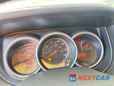 Zdjęcie 9 z 12 samochodu: 2010 NISSAN VERSA 1.8 S VIN:3N1BC1CP2AL448102 - miniatura