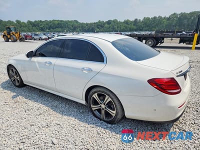 Drugie zdjęcie samochodu z przodu: 2017 MERCEDES-BENZ E 300 VIN:WDDZF4JB5HA074376 - miniatura