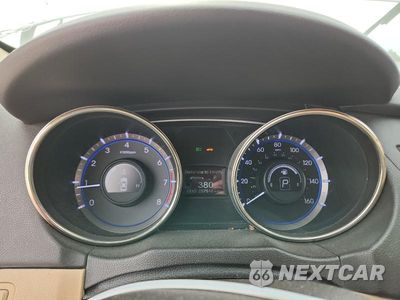 Zdjęcie 9 z 12 samochodu: 2012 HYUNDAI SONATA GLS VIN:5NPEB4AC2CH478203 - miniatura