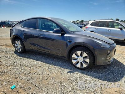 Czwarte zdjęcie samochodu z boku: 2024 TESLA MODEL Y VIN:7SAYGDEE3RF081569 - miniatura