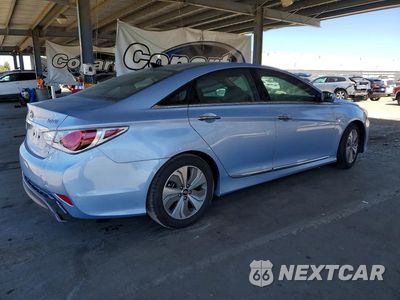 Trzecie zdjęcie samochodu z tyłu: 2013 HYUNDAI SONATA HYBRID VIN:KMHEC4A43DA071467 - miniatura