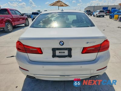 Zdjęcie 6 z 12 samochodu: 2019 BMW 540 I VIN:WBAJE5C5XKWE66142 - miniatura