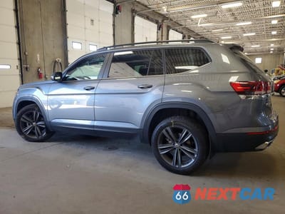 Drugie zdjęcie samochodu z przodu: 2023 VOLKSWAGEN ATLAS SE VIN:1V2HR2CA2PC502153 - miniatura